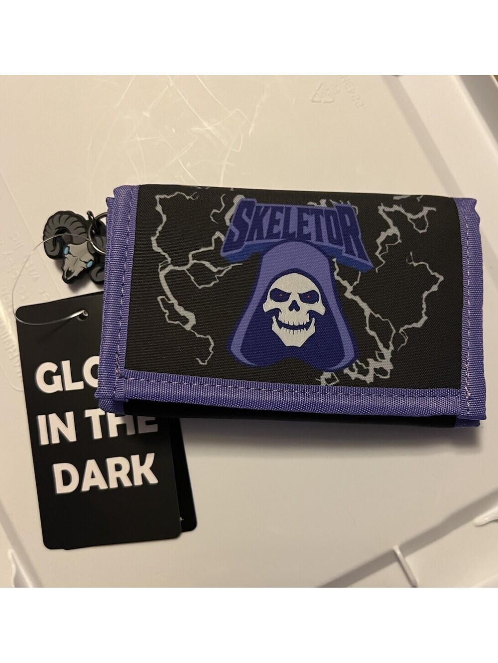 Masters of the Universe Skeletor Glow in the Dark Wallet New